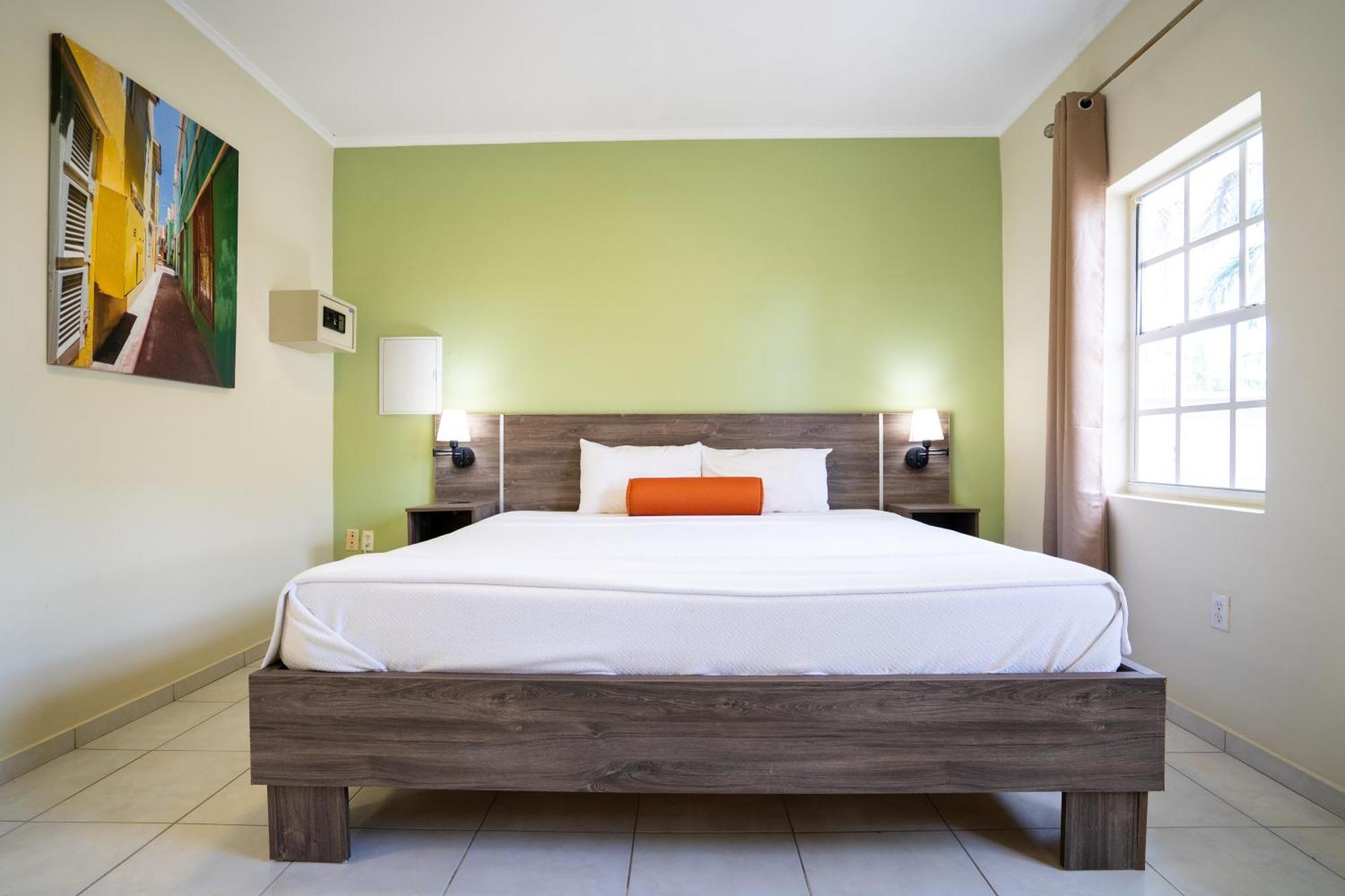 Delynne Boutique Hotel วิลเลมสตัด ภายนอก รูปภาพ