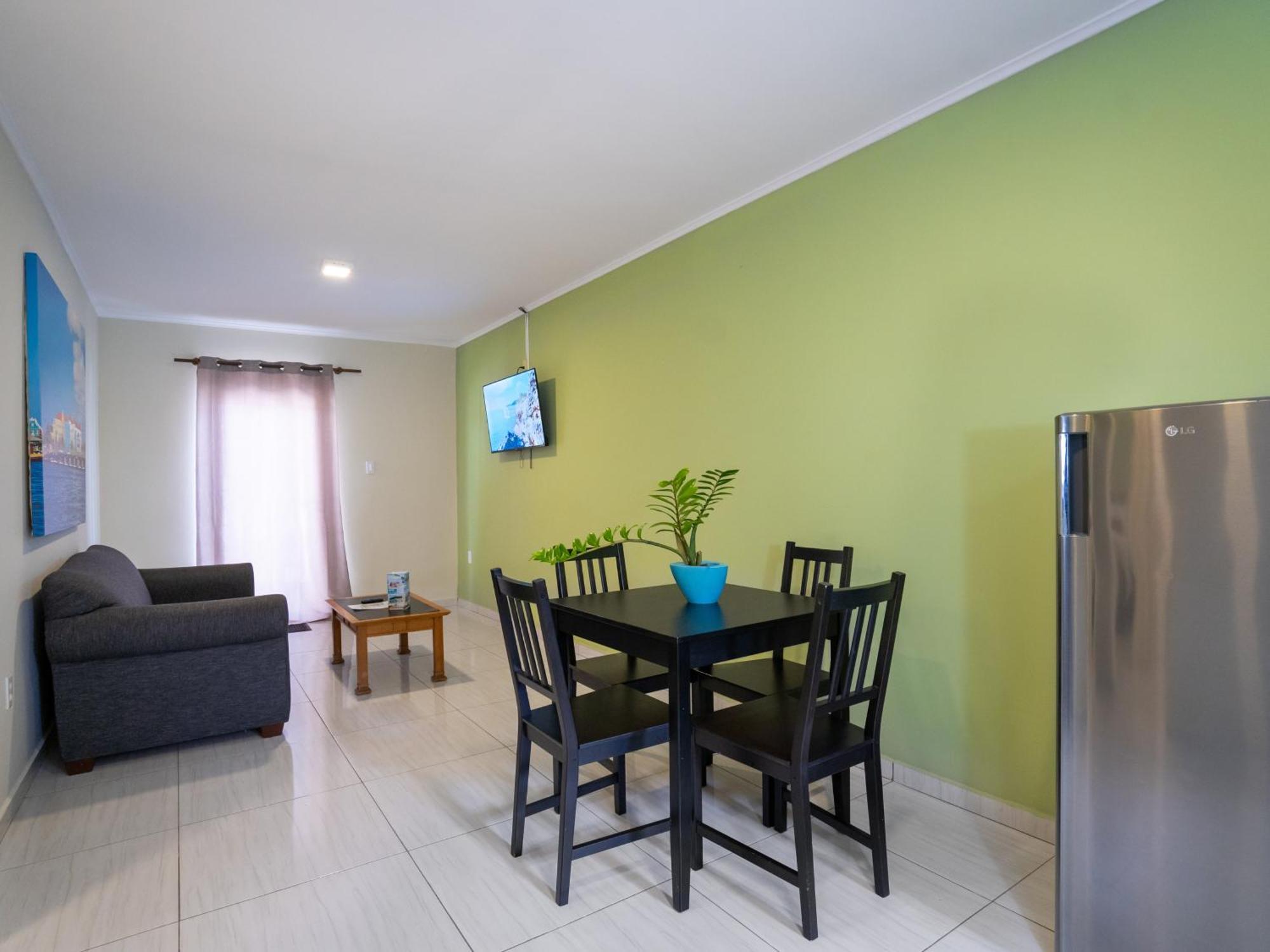 Delynne Boutique Hotel วิลเลมสตัด ภายนอก รูปภาพ